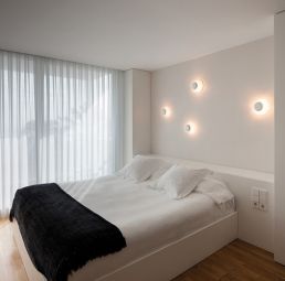 Schlafzimmer Vibia.jpg